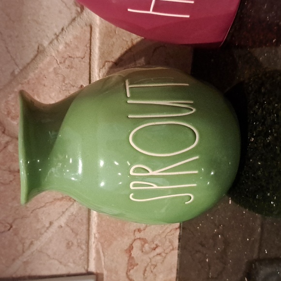 Rae Dunn Vases - Picture 2 of 4